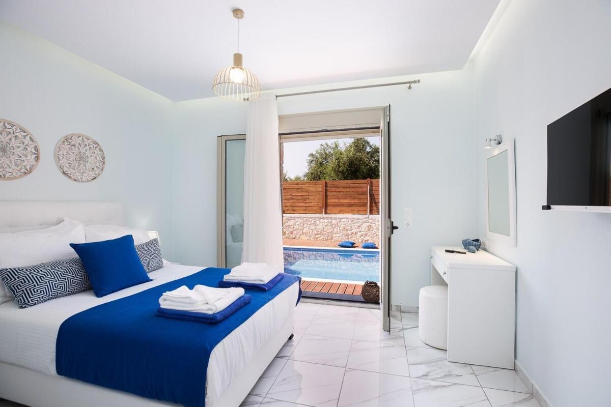 Villa Vera - With Private Heated Pool & Jacuzzi Pangalochori 外观 照片