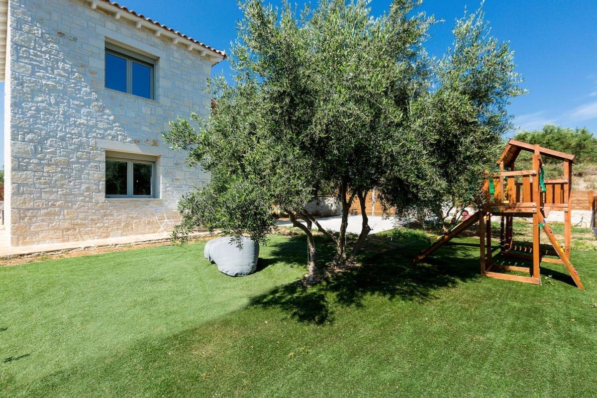 Villa Vera - With Private Heated Pool & Jacuzzi Pangalochori 外观 照片