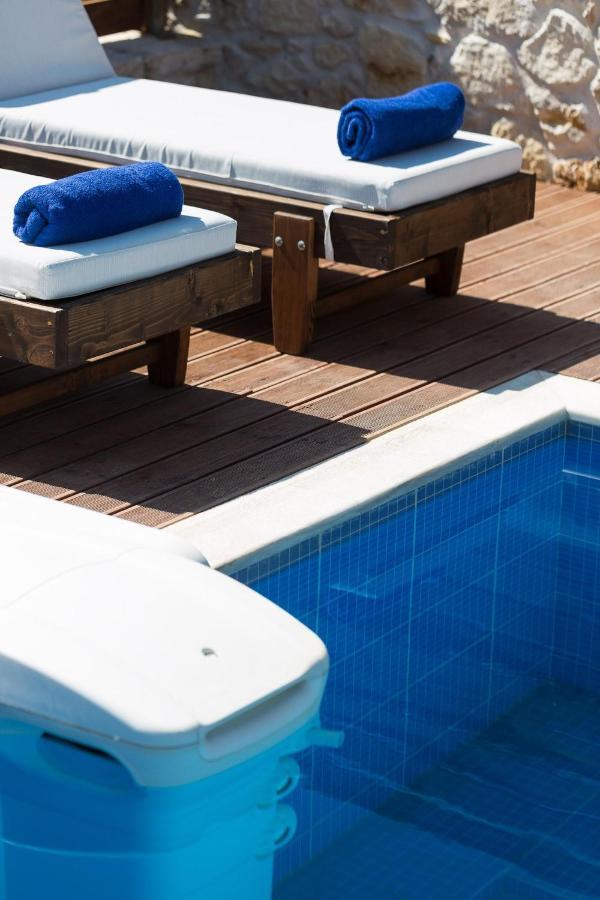 Villa Vera - With Private Heated Pool & Jacuzzi Pangalochori 外观 照片